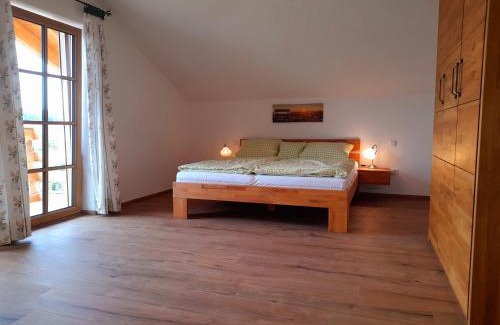 Palling Apartamento | Ferienwohnung Obstgarten