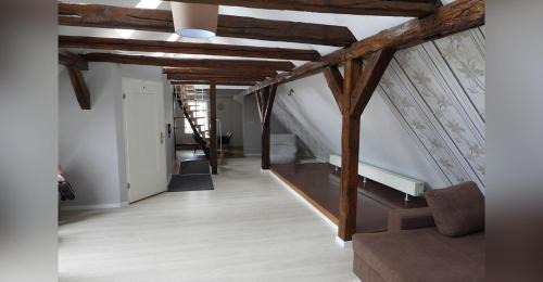 Neustadt Apartamento | Ferienwohnung Olafs Werkstatt