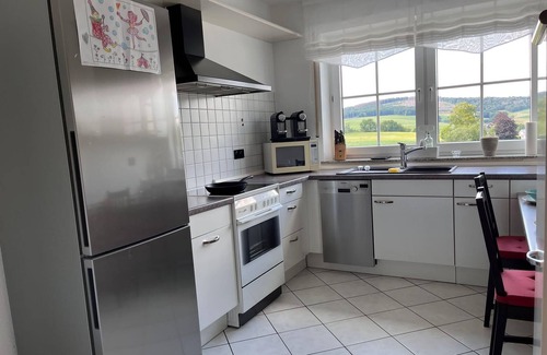 Meinerzhagen Apartamento | Ferienwohnung Orth, Tor zum Sauerland, mit großer Terrasse