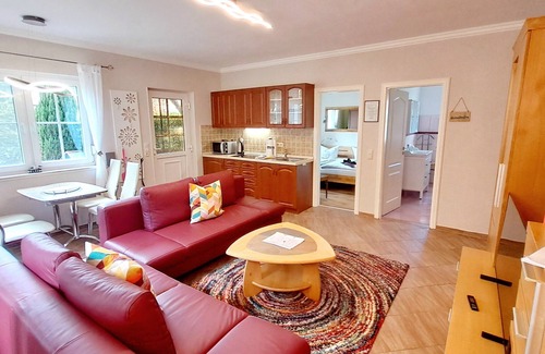 Dargen Apartamento | Ferienwohnung Ottosin mit Terrasse und Garten