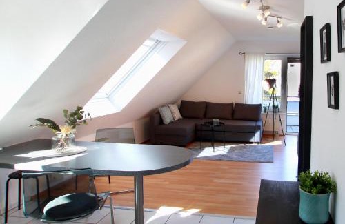 Schnetzenhausen Apartamento | Ferienwohnung Paula in Friedrichshafen