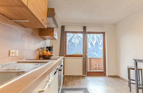 Oetz Apartamento | Ferienwohnung Plattner by Interhome