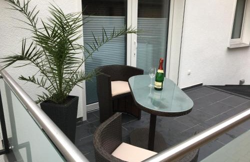 Rinteln Apartamento | Ferienwohnung Rinteln - 4 Sterne - Im Kleinen Löök - 55 qm - 2 x TV - Terrasse - max 2 Erw und 1 Kind - Barrierearm TOP