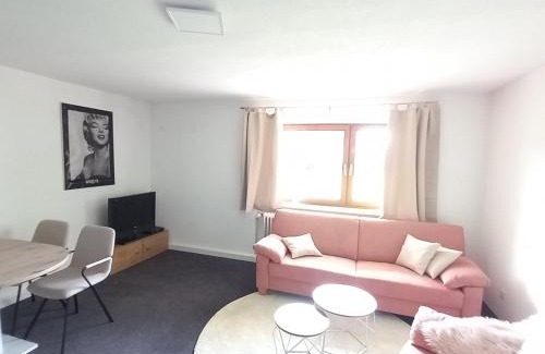 Bisingen Apartamento | Ferienwohnung Royal
