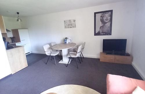 Bisingen Apartamento | Ferienwohnung Royal