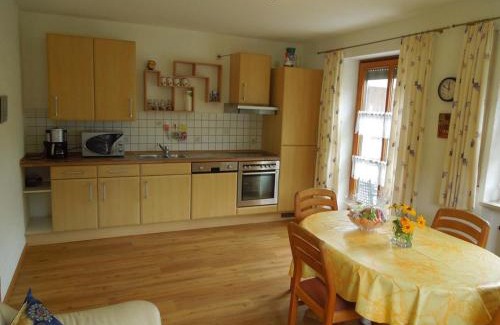 Neunburg vorm Wald Apartamento | Ferienwohnung Scherr