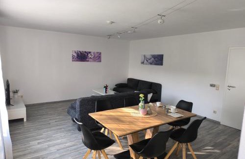 Nuedlingen Apartamento | Ferienwohnung Sandner
