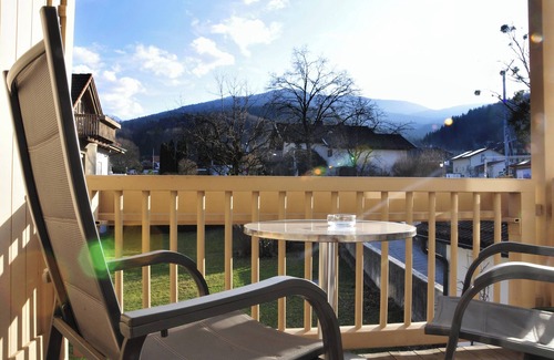 Bad Feilnbach Apartamento | Apartamento Schwarzenberg, hasta 4 personas, 1 dormitorio, 1. OG, balcón sur