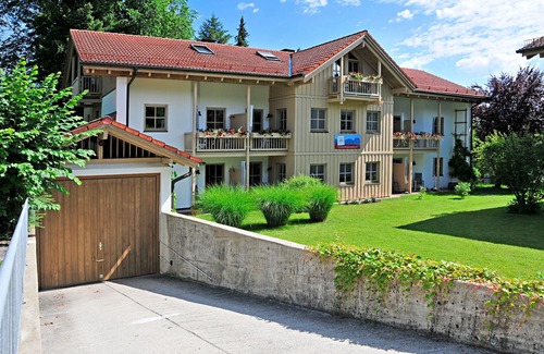 Bad Feilnbach Apartamento | Apartamento Schwarzenberg, hasta 4 personas, 1 dormitorio, 1. OG, balcón sur