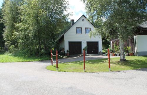 Schwarzenbach Apartamento | Ferienwohnung Schwarzwaldhof