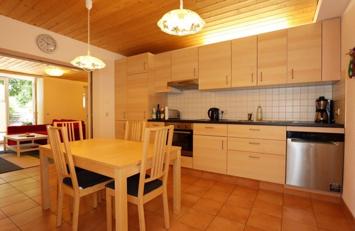 Loffingen Apartamento | Apartamento planta baja del granero, 1 salón / dormitorio, máx. 4 personas