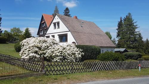Jonsdorf Apartamento | Ferienwohnung Schiller