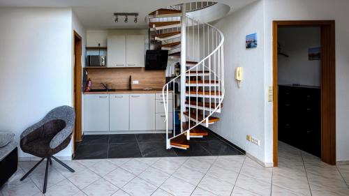 Petershausen-West Apartamento | Ferienwohnung Seeblick Maisonette