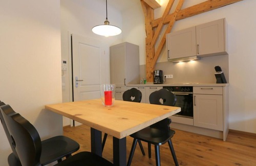Unterammergau Casa | Ferienwohnung Silberdistel - Gasthof Stern
