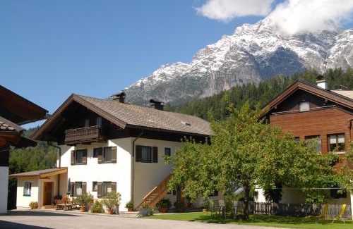 Leogang Apartamento | Ferienwohnung Stöckl