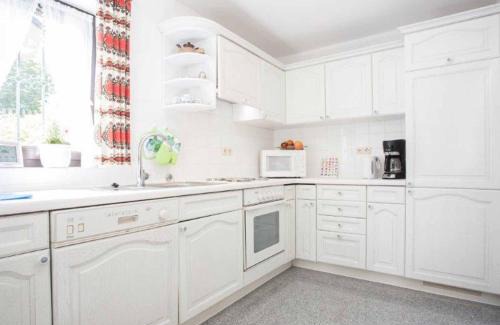 Neuastenberg Apartamento | Ferienwohnung Steinacker am Gerkenstein