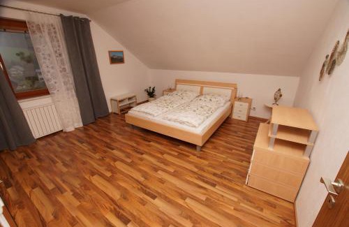 Gaming Apartamento | Ferienwohnung Steiner Gertrude