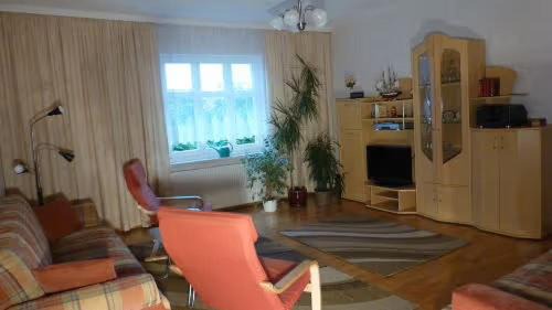 Tribseer Vorstadt Apartamento | Ferienwohnung Stralsund