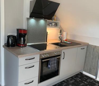 Burbach Apartamento | Ferienwohnung Sunny - Moderne Ferienwohnung im Grünen in Saarbrücken-West