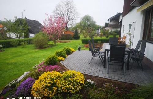 Diemelstadt Apartamento | Ferienwohnung Tannenberg