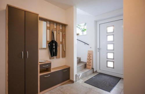 Itter Apartamento | Ferienwohnung Thaler