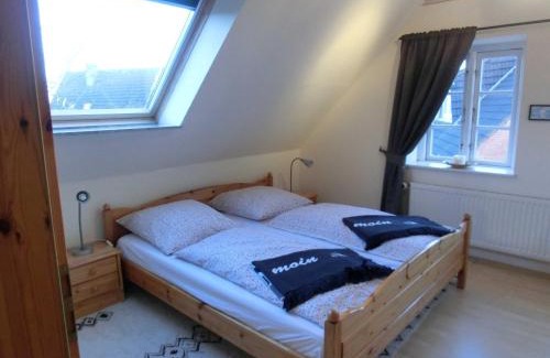 Steinbergkirche Apartamento | Ferienwohnung Timja