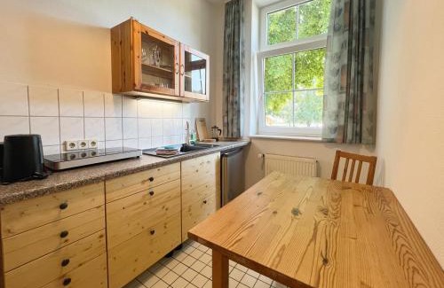 Klein Quassow Apartamento | Ferienwohnung unter den Linden