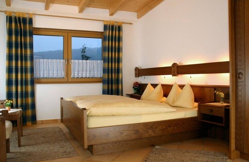 Neumagen-Dhron Cama Y Desayuno | Ferienwohnung Veilchen für 2 Pers. und 2 Schlafzim - Landhaus Mosel / Haus Berghof