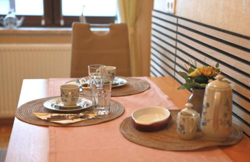 Schweina Apartamento | Ferienwohnung "Waldblick"