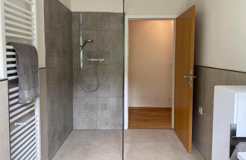 Trassem Apartamento | Ferienwohnung Waldblick