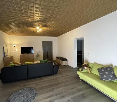 Losheim am See Apartamento | Ferienwohnung Waldeck