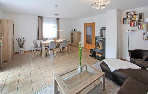 Warthe Apartamento | Ferienwohnung Warthe