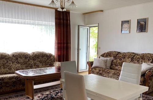 Kaan-Marienborn Apartamento | Ferienwohnung Weber
