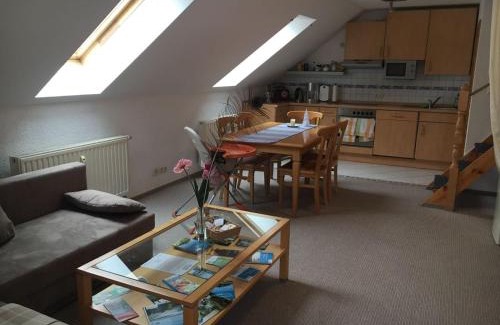 Alkersleben Apartamento | Ferienwohnung Weißkopf