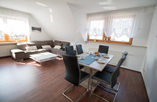 Schwand Apartamento | Ferienwohnung Weiher - Nähe Nürnberg/Messe