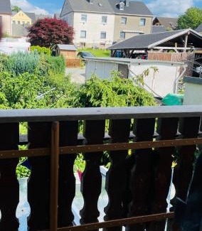 Auerbach-Erzgebirge Apartamento | Ferienwohnung Ziegenschweiz