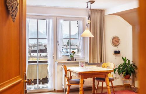 Muhldorfl Apartamento | Ferienwohnung Zugspitzblick