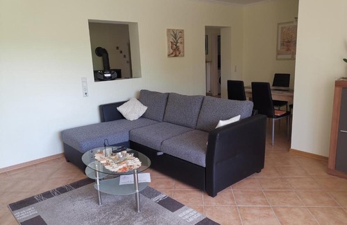 Geizenburg Apartamento | Ferienwohnung zum Bätstän