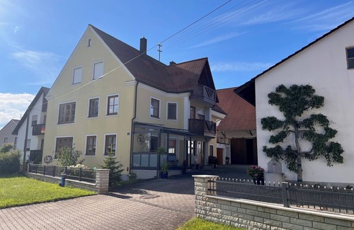 Wemding Apartamento | Ferienwohnung Zum Dondl