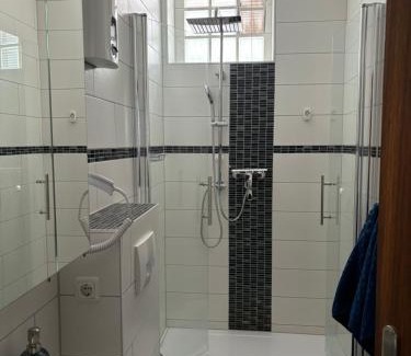 Saarn Apartamento | Ferienwohnungen Saarn