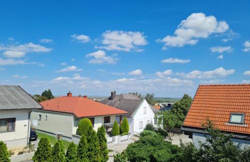 Morbisch am See Apartamento | Ferienwohnungen Ödenburgerhof