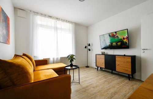 Cottbus Apartamento | Ferienwohnungen am Theater - modern, zentral und ruhig mit Küche, Waschtrockner, Netflix, Wlan und Parkplatz- 2 Zimmer, 52 qm