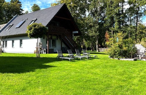 Burg-Dorf Apartamento | Ferienwohnungen Ast