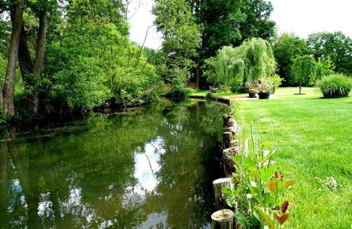 Burg-Dorf Apartamento | Ferienwohnungen Ast