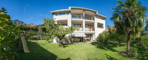 Tramin Apartamento | Ferienwohnungen Atz