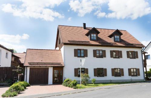 Neualbenreuth Apartamento | Ferienwohnungen Köhler