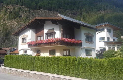 Unterlaengenfeld Apartamento | Ferienwohnungen Plattner