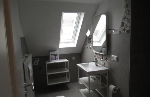 Werlau Apartamento | Ferienwohnungen Rheinhöhe