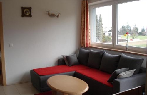 Oberperfuss Apartamento | Ferienwohnungen Simon - Hauserhof