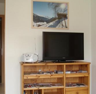 Oberperfuss Apartamento | Ferienwohnungen Simon - Hauserhof
